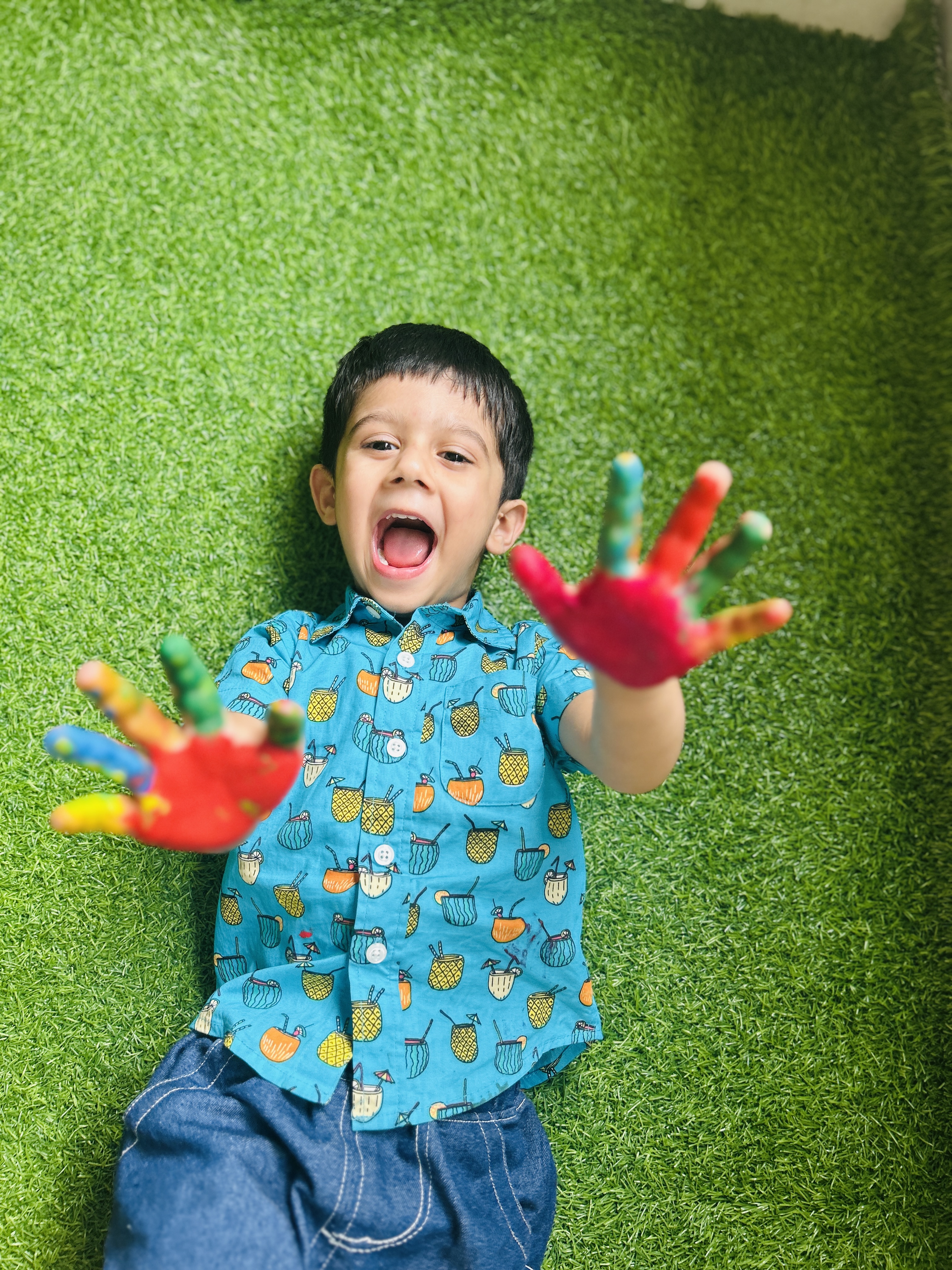 Toddlers in a pre-play group